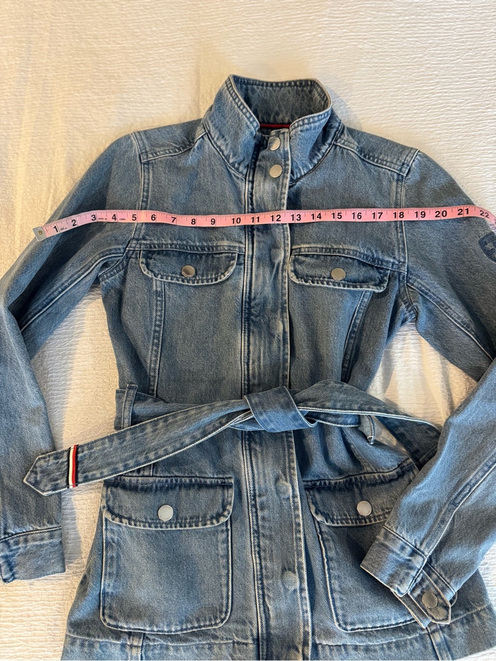 Tommy Hilfiger Light Blue Denim Utility Jacket with Belt - Picture 6 of 8